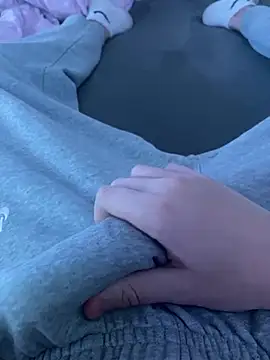 YourDaddy18769 online show from 01-07-25, 11:45