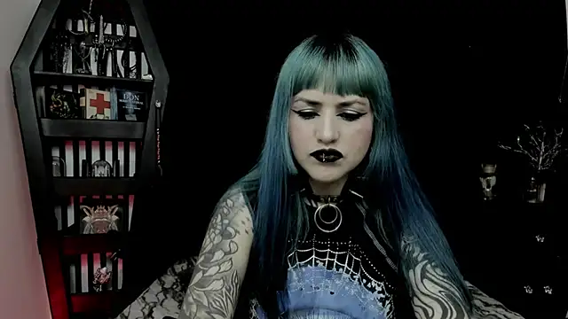 Snapshot of DimmuandDarkness chatting on 03-12-26, 12:06 DimmuandDarkness online show from 03-12-26, 12:06