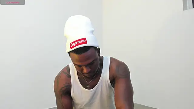 Troykhalil online show from 11-18-25, 01:33