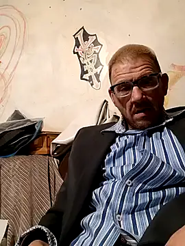 gettinit2wice online show from 12-17-24, 02:55