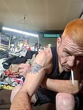 Snapshot of gettinit2wice chatting on 02-01-26, 12:37 gettinit2wice online show from 02-01-26, 12:37