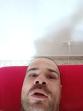 Snapshot of LEIRIS_Y_FRED_01 chatting on 09-22-25, 05:37 LEIRIS Y FRED 01 online show from 09-22-25, 05:37
