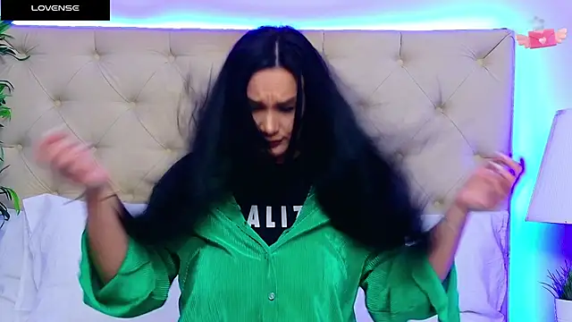 DaliyaArabian online show from 01-22-25, 04:02