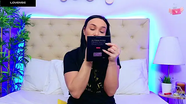 DaliyaArabian online show from 01-23-25, 12:41