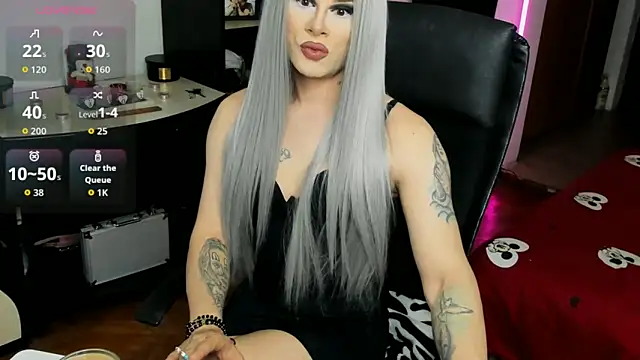 Snapshot of EvelynLexy chatting on 05-09-26, 02:55 EvelynLexy online show from 05-09-26, 02:55