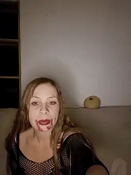 Snapshot of katiestevens chatting on 10-29-25, 09:27 katiestevens online show from 10-29-25, 09:27