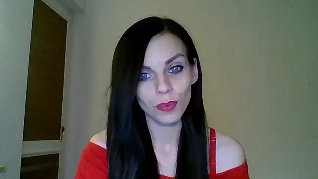 Snapshot of CassieSensual chatting on 12-18-24, 09:08 CassieSensual online show from 12-18-24, 09:08