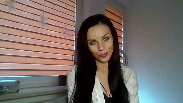 Snapshot of CassieSensual chatting on 01-22-25, 10:40 CassieSensual online show from 01-22-25, 10:40