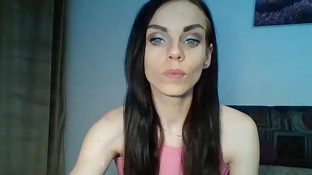 Snapshot of CassieSensual chatting on 09-25-25, 06:11 CassieSensual online show from 09-25-25, 06:11