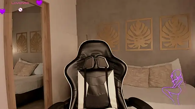 caro03x online show from 04-10-26, 02:06