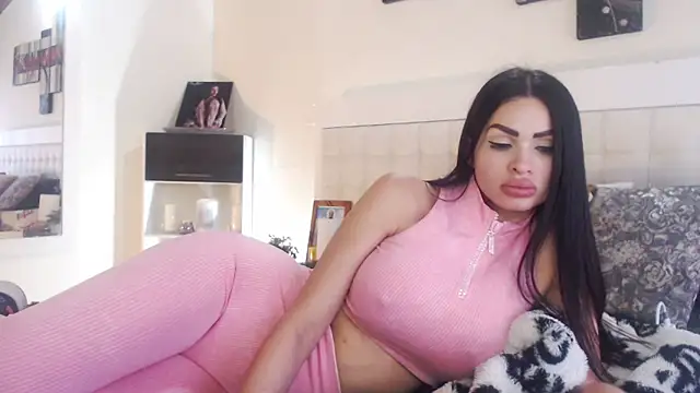 Snapshot of _Pamela_doll chatting on 02-20-25, 08:36 Pamela doll online show from 02-20-25, 08:36