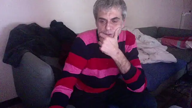 Snapshot of skossa777 chatting on 12-18-24, 10:40 skossa777 online show from 12-18-24, 10:40