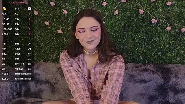 EkaterinaUpple online show from 04-15-26, 05:20