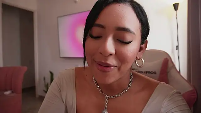 MavyStar online show from 04-17-26, 08:34