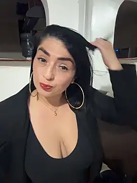 karenlennox1 online show from 04-11-26, 11:53