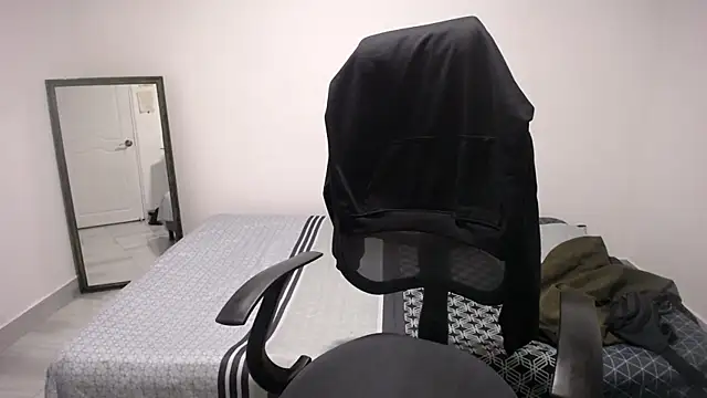 present the magic online show from 04-10-26, 05:34