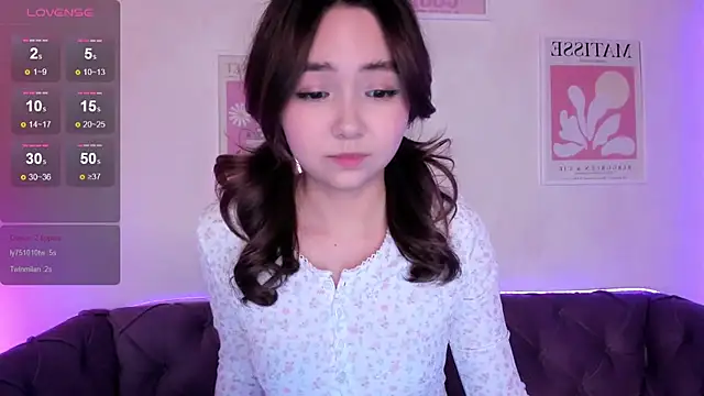 Fluffy Rose online show from 02-08-25, 11:33