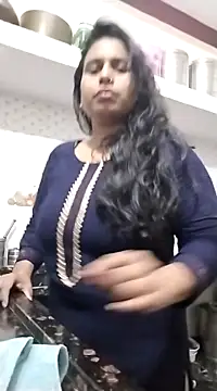 Snapshot of Rasmalai786 chatting on 02-27-25, 01:38 Rasmalai786 online show from 02-27-25, 01:38