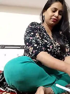 Snapshot of Rasmalai786 chatting on 11-11-25, 04:12 Rasmalai786 online show from 11-11-25, 04:12