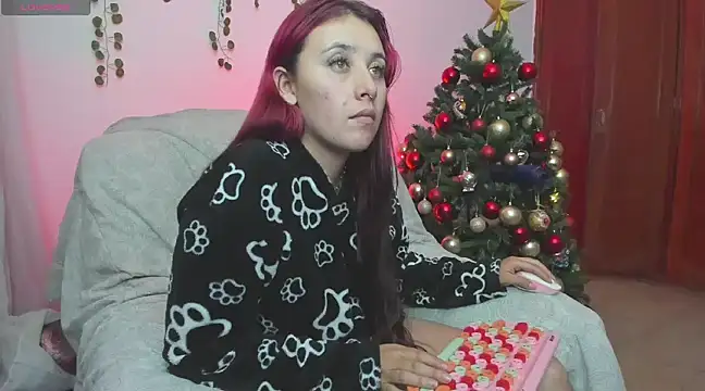 Snapshot of bonnie_moon_ chatting on 01-02-25, 11:06 bonnie moon online show from 01-02-25, 11:06
