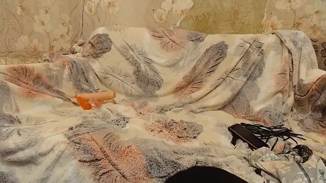 RitaSunnyX online show from 10-20-25, 05:35