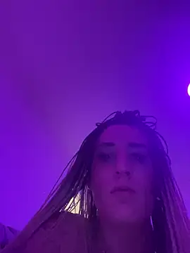 Snapshot of Haleytightlips1986 chatting on 03-12-26, 03:12 Haleytightlips1986 online show from 03-12-26, 03:12