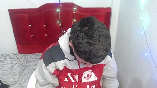 Snapshot of bby_santi chatting on 03-08-26, 03:38 bby santi online show from 03-08-26, 03:38