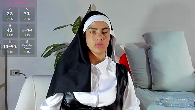 ClaraMariaMon online show from 01-24-25, 06:25