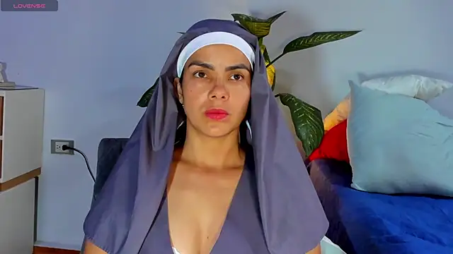 ClaraMariaMon online show from 02-12-25, 06:19