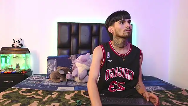 Brutal Sex Fucking online show from 02-05-26, 09:41