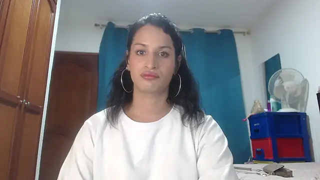 jennifer ts online show from 03-12-25, 10:39