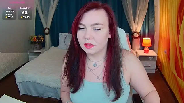 Lilumytrend online show from 12-18-24, 12:07