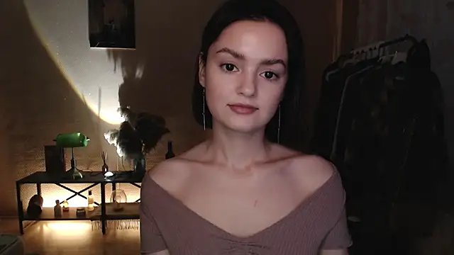 Snapshot of CuteRuby99 chatting on 09-30-25, 12:43 CuteRuby99 online show from 09-30-25, 12:43