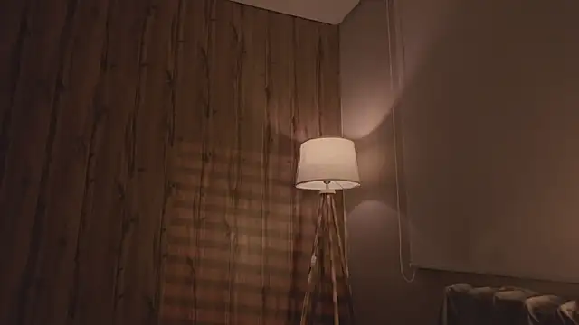 MariMaddison online show from 11-20-25, 08:19