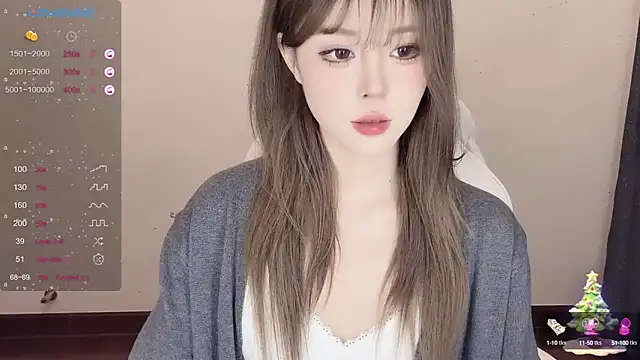 Snapshot of Mini-X chatting on 12-16-24, 09:03 Mini-X online show from 12-16-24, 09:03