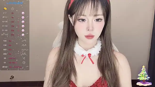 Snapshot of Mini-X chatting on 12-24-24, 12:44 Mini-X online show from 12-24-24, 12:44