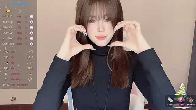 Snapshot of Mini-X chatting on 02-20-25, 09:22 Mini-X online show from 02-20-25, 09:22