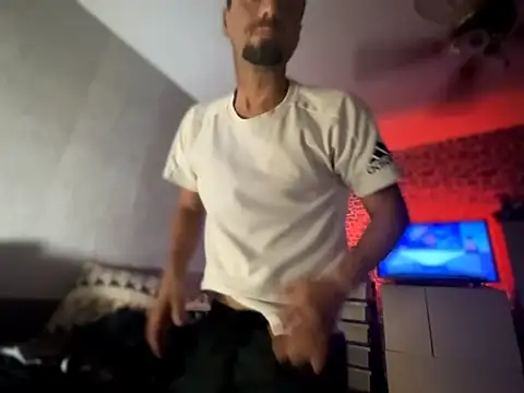 Nikolaiyy online show from 06-04-26, 02:28