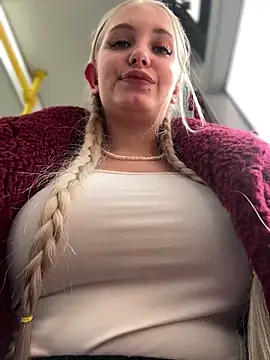 Milkyy wway online show from 02-22-25, 11:02