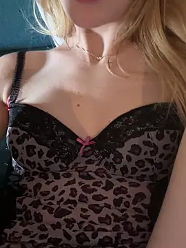 Lolitaxlola online show from 01-06-25, 02:36