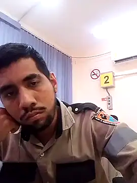 EnriquePersian197 online show from 01-13-25, 06:59