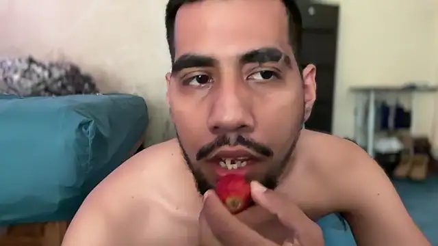 EnriquePersian197 online show from 01-19-25, 03:21