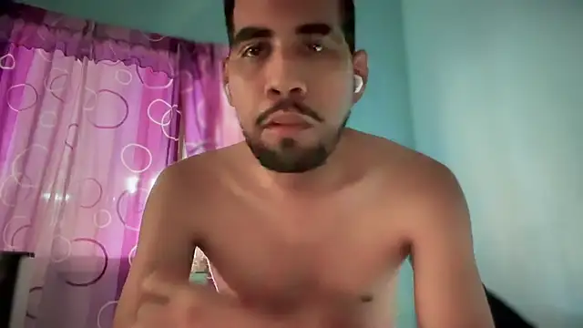 EnriquePersian197 online show from 02-18-25, 04:48