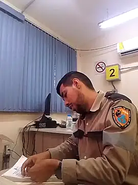 EnriquePersian197 online show from 02-20-25, 01:51