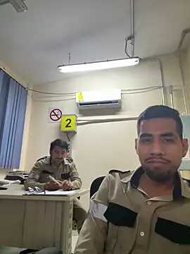 EnriquePersian197 online show from 03-12-25, 11:20