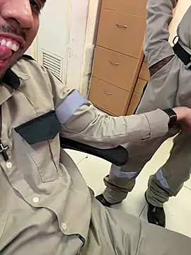 EnriquePersian197 online show from 03-15-25, 12:25