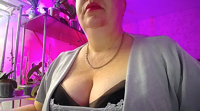 Snapshot of _Sweet_Woman chatting on 01-24-25, 04:16 Sweet Woman online show from 01-24-25, 04:16