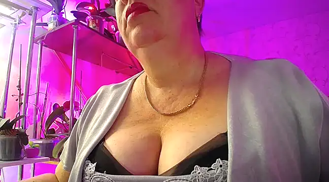 Snapshot of _Sweet_Woman chatting on 01-26-25, 09:40 Sweet Woman online show from 01-26-25, 09:40