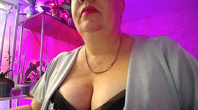 Snapshot of _Sweet_Woman chatting on 01-26-25, 12:43 Sweet Woman online show from 01-26-25, 12:43