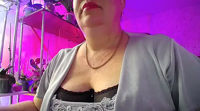 Snapshot of _Sweet_Woman chatting on 01-30-25, 09:04 Sweet Woman online show from 01-30-25, 09:04